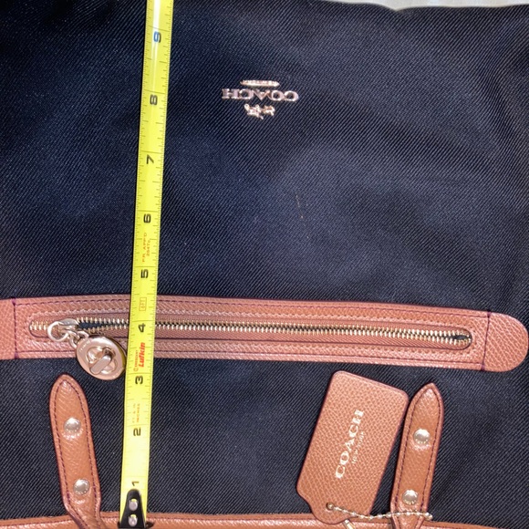 Coach Black and Tan Tote Bag with Gold Hardware - Picture 12 of 13